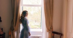 Kiralık evin penceresinden