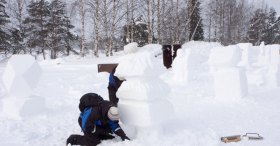 Kar heykelleri lapland
