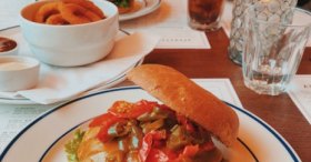 Dünyanın en pahalı hamburgeri olmaya aday :))