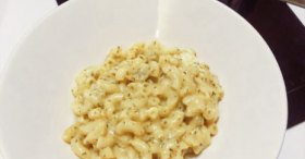 Kiralık evimizde hazırladığımız makarna