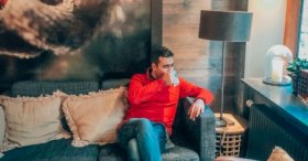 Oslo'da bir kahve dükkanı