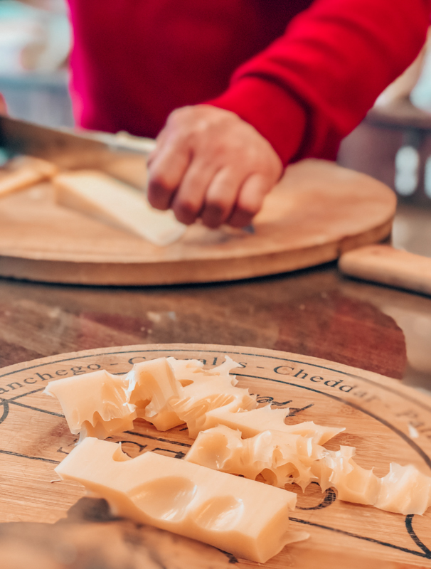 Kars mandıracıları ve gravyer peyniri