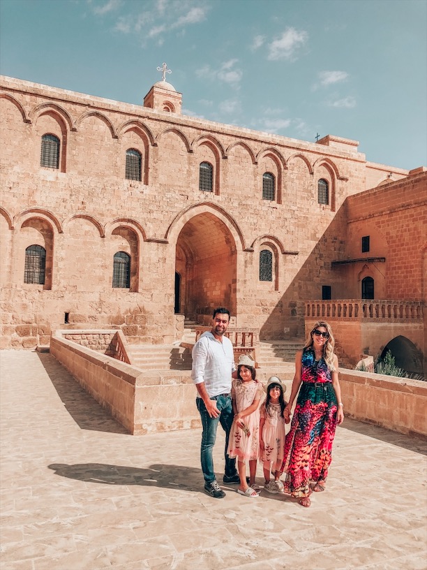 büyüleyici deyrulzafaran manastırı ve mardin taş işçiliği